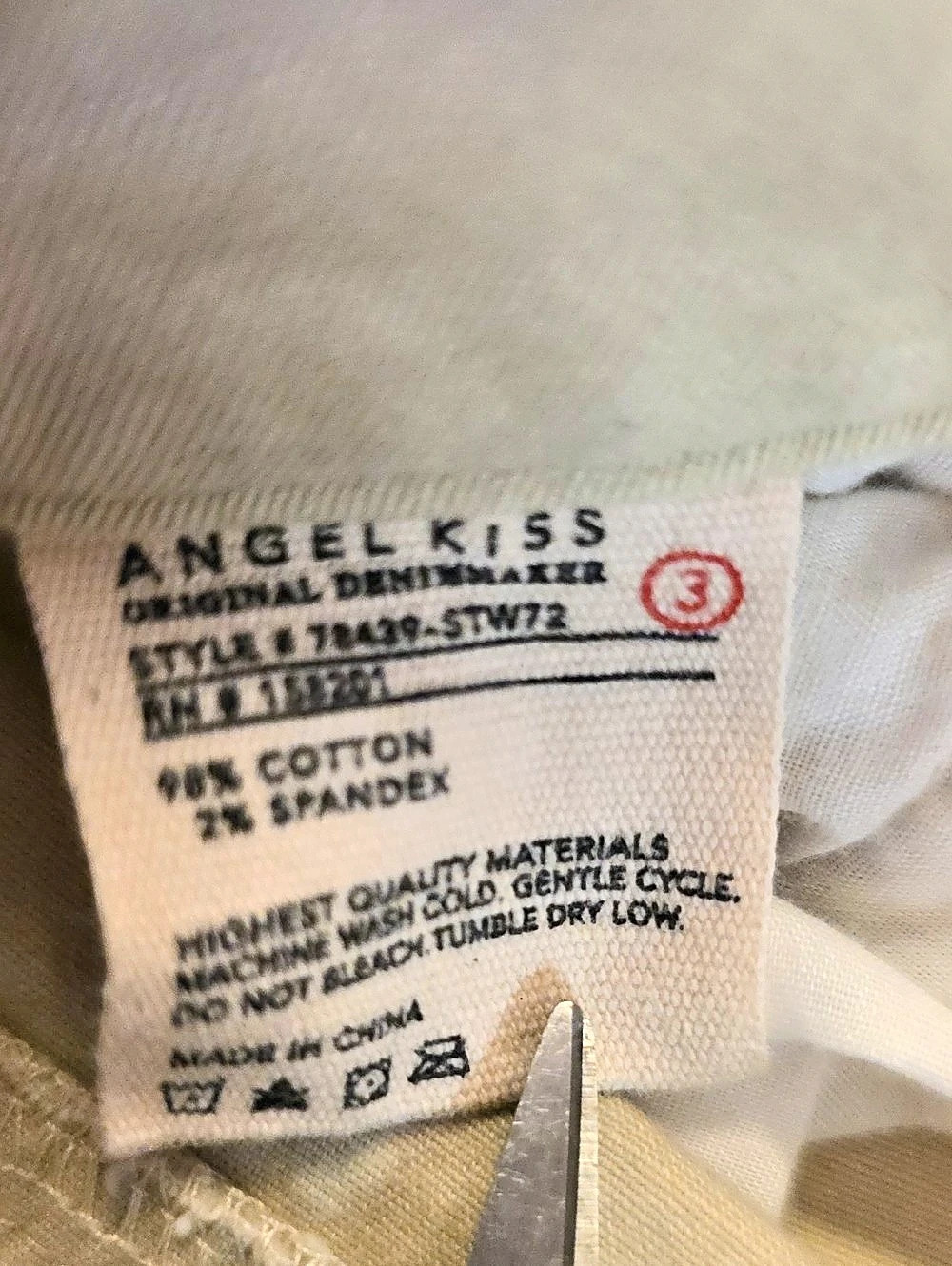 Angel Kiss Original Denim Maker Mini Skirt in White Size 3 Like New - Picture 6 of 8